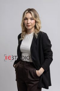 професионален фотограф, фотограф В